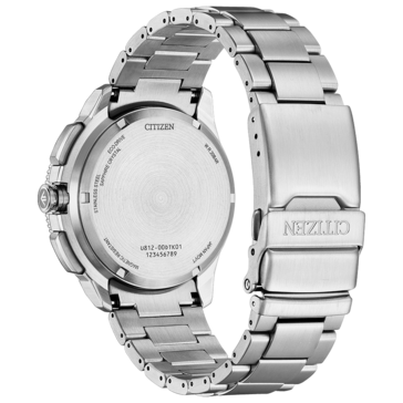 Le bracelet en acier inoxydable et le fond gravé Eco-Drive.