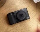 Le Ricoh GR IV HDF est maintenant disponible en pré-commande. (Source de l'image : Ricoh)