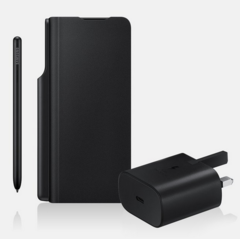 La fuite Galaxy Z Fold3 pré-commande 'Note Pack'. (Image : @_snoopytech_/Samsung)