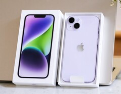 L'iPhone SE de nouvelle génération Apple aurait un design plus moderne. (Image : Thai Nguyen)