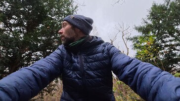 Beaucoup de contraste entre l'avant-plan et l'arrière-plan ...