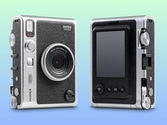 L&#039;appareil photo faisant l&#039;objet de la rumeur serait fonctionnellement similaire à l&#039;Instax mini Evo (Image Source : Fujifilm - edited)