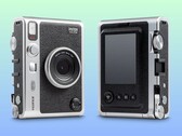 L'appareil photo faisant l'objet de la rumeur serait fonctionnellement similaire à l'Instax mini Evo (Image Source : Fujifilm - edited)
