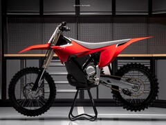 Avec 80 chevaux électriques, la Stark Varg prétend être la moto de motocross la plus rapide du monde (Image : Stark Future)