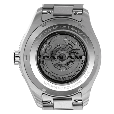 Vue arrière de la montre Timex Pan Am Waterbury Automatic GMT, montrant son fond transparent et son mouvement automatique.