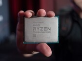AMD a quatre puces Ryzen Threadripper PRO 3000 en développement. (Source de l'image : TechRadar)
