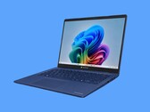 L'image montre l'ordinateur portable Dynabook Z40L-P, dont le design est similaire à celui de son prédécesseur, le Z40L-N. 