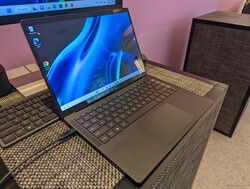 En revue : HP Dragonfly Pro 2023. Unité de test fournie par HP