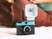 Die Lomourette schießt 72 Fotos auf einem herkömmlichen Kleinbild-Film. (Bildquelle : Lomography)