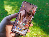 Tous les smartphones Pixel équipés de Tensor devraient bénéficier d'améliorations du GPU grâce à Android 14 QPR1, y compris le Pixel 8 Pro, en photo. (Source de l'image : Notebookcheck)
