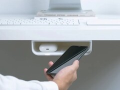 Avec Hoollow, vous pouvez charger simultanément deux appareils à une puissance allant jusqu'à 10 W. (Image source : Hoollow)