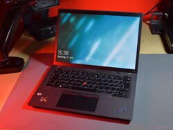 im Test : Lenovo ThinkPad X13 Gen 3 AMD, vendu par Lenovo.