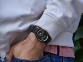 Le Garmin vivomove Trend reçoit la version 2.29 du firmware. (Image source : Garmin)