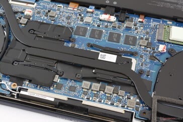 Le CPU et le GPU du ZenBook 15 partagent les deux mêmes caloducs.