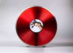 La Miniot Wheel 3 présente des disques vinyles en cours de lecture (Image source : Miniot)