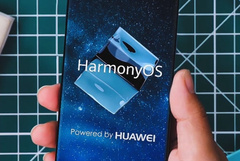 Huawei base actuellement HarmonyOS 2.0 sur Android 10, selon Ars Technica. (Source de l&#039;image : Apps APK)