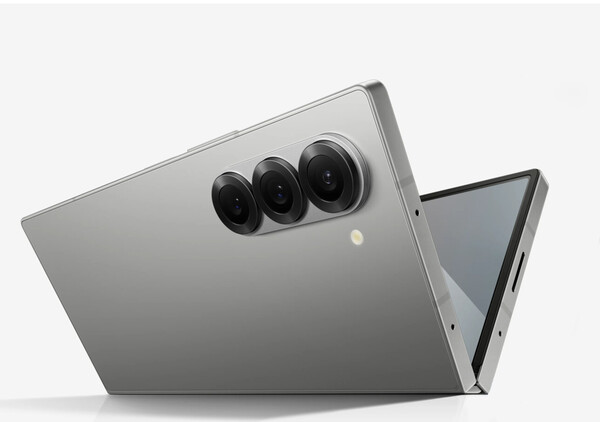 Le nouveau téléphone pliable "Ultra" de Samsung pourrait ne pas sortir de Chine ou de Corée du Sud, Galaxy Z Fold6 en photo. (Source de l'image : Samsung Kazakhstan - édité)