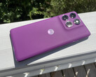 Motorola facture officiellement le Edge 60 Pro à 600 euros, mais il est désormais disponible à un prix nettement inférieur. (Source de l'image : Notebookcheck)