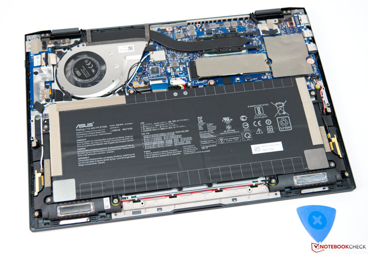 L'Asus ZenBook Flip 13 UX363 sans le couvercle inférieur