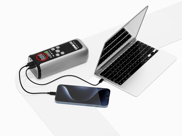 Le gonfleur de pneus Gooloo GT160 Dual peut recharger deux appareils simultanément (Source : Gooloo)
