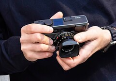 Le Pixii Max utilise pour la première fois un capteur plein format. (Source de l'image : Pixii)