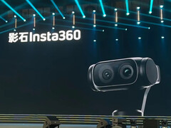 Insta360 présente officiellement la caméra de vlogging Luna.