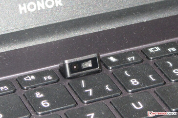 Honor MagicBook 15 - Webcam au clavier