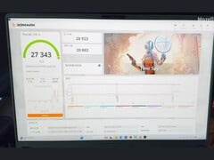 Résultat du benchmark de l&#039;ordinateur portable RTX 5090 modifié Time Spy: 27 343 points au total et 28 923 pour le GPU (Source de l&#039;image : Reddit/u/Pristine_Wing5716)