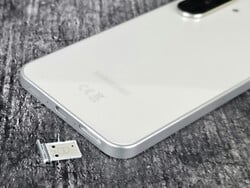 Le logement de carte du Galaxy A36 5G
