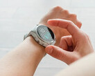 La Garmin Fenix 7S est l'une des smartwatches éligibles à la version bêta 15.74. (Source de l'image : Garmin)