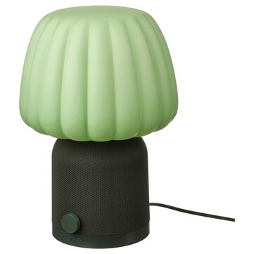 La lampe enceinte Bluetooth Kulglass en vert. (Source : IKEA)