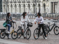 Plusieurs modèles de la nouvelle gamme de vélos électriques Platum Lancia ont une autonomie allant jusqu&#039;à 70 km (~43 miles). (Image source : Lancia)