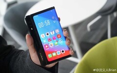 Le pliable d&#039;OPPO disposerait d&#039;un écran plus grand que le Z Fold 3 de Galaxy (Image source : Digital Chat Station via 91Mobiles)