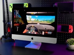 Gameplay de Forza Horizon 5 fonctionnant sur un iMac 2019 Apple équipé de SteamOS, avec une incrustation de FPS visible à l'écran. (Source de l'image : ETA PRIME sur YouTube)