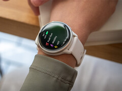 La Vivoactive 6 est l'une des deux smartwatches Garmin éligibles pour recevoir la Beta 15.31 dans le monde entier. (Source de l'image : Garmin)