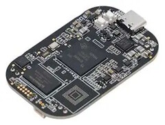 Une nouvelle variante du PocketBeagle 2 est maintenant disponible. (Source de l&#039;image : BeagleBoard)