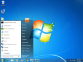 La version minimale de Windows 7 nécessite que les utilisateurs fournissent les fichiers système manquants pour faire fonctionner les programmes les plus simples. Photo du bureau Windows 7. (Source de l'image : Microsoft)