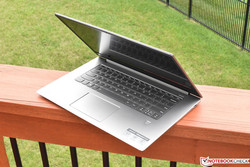 En test : le Lenovo IdeaPad 530S. Modèle de test aimablement fourni par Lenovo.