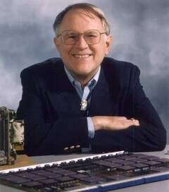 Chester Gordon Bell (Source : Microsoft)