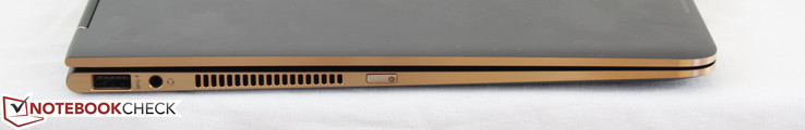 A gauche : USB 3.0, combo audio 3,5 mm, bouton de démarrage.