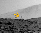 Le mystérieux « trépied de combat » de Curiosity sur Mars. Cet objet étrange n’apparaît que sur une seule image.