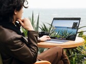Apple et Amazon pourrait être en train de développer un concurrent au MateBook Fold que vous voyez ici (Image source : Huawei)