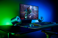 Faites briller votre installation avec les prochaines enceintes Razer Nommo V2 à projection arrière Chroma RGB (Source : Razer)