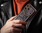 Caviar a équipé l'iPhone 17 Pro Max « Apple » d'une coque arrière magnétique.