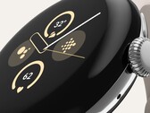 La Pixel Watch 2 en argent avec son bracelet en porcelaine (source d'image : Google)