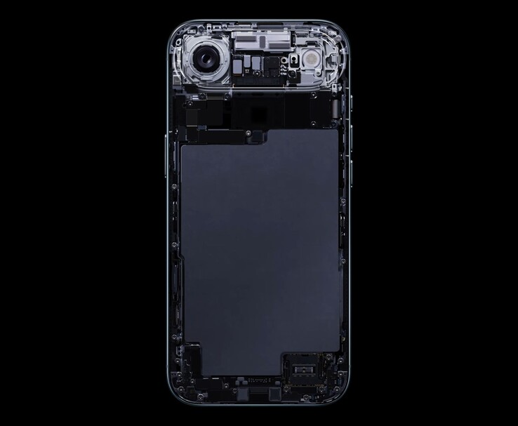 Vue interne de l'iPhone Air Apple montrant la disposition de la batterie et les composants du module caméra (Source : Apple)