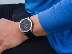 Garmin a publié la version bêta 21.11 pour la Fenix 7 et les smartwatches associées. (Source de l'image : Garmin)