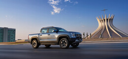 Le nouveau pick-up hybride rechargeable BYD Shark allie une capacité de remorquage de 2,5 tonnes au confort d'un SUV moderne.