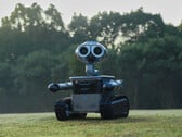 Bien que le W1 de Zeroth Robotics ne soit pas un produit sous licence officielle, son design ressemble beaucoup à celui de WALL-E de Pixar. (Source de l'image : Zeroth Robotics)