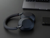 Sony semble prêt à proposer le WH-1000XM6 en trois couleurs, son prédécesseur étant illustré. (Source de l'image : Sony)